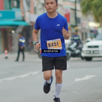 Runner Photo 8811533