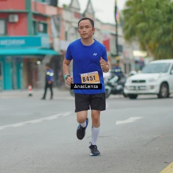 Runner Photo 8811538