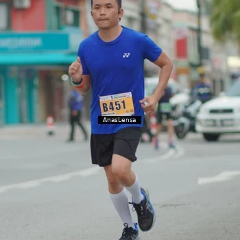 Runner Photo 8811544