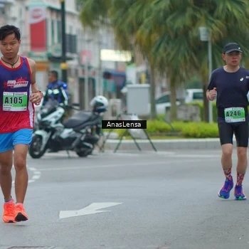 Runner Photo 8811548
