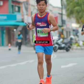 Runner Photo 8811595