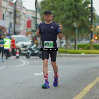 Runner Photo 8811650