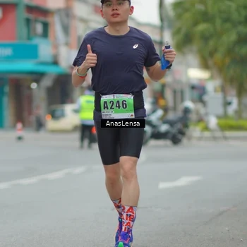 Runner Photo 8811712