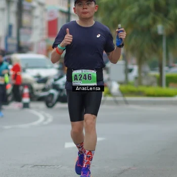 Runner Photo 8811716