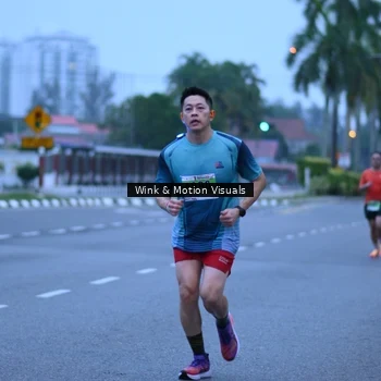 Runner Photo 8811810