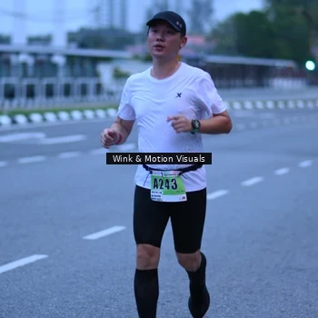 Runner Photo 8811818