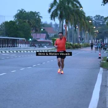 Runner Photo 8811820