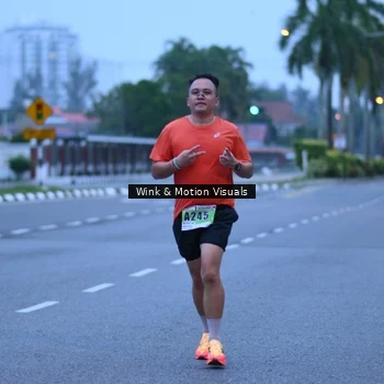 Runner Photo 8811867