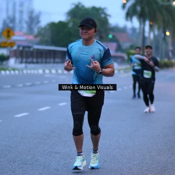 Runner Photo 8811981