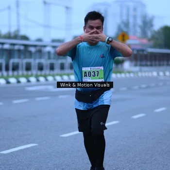 Runner Photo 8812015