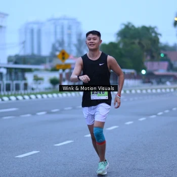 Runner Photo 8812063