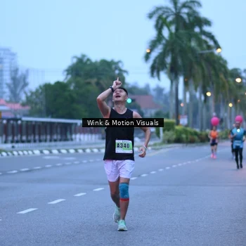 Runner Photo 8812067