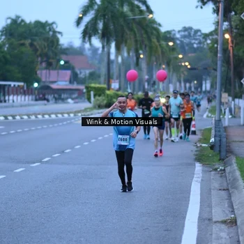 Runner Photo 8812071