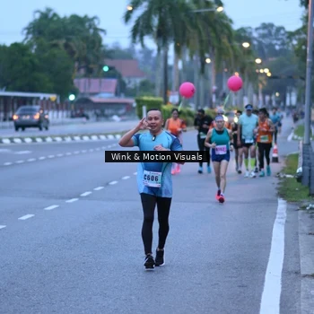 Runner Photo 8812078