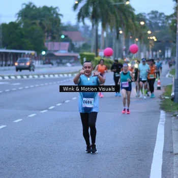 Runner Photo 8812088