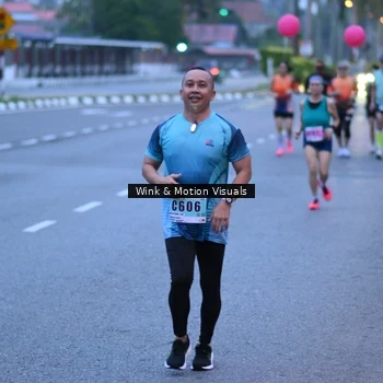 Runner Photo 8812098