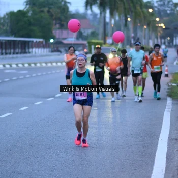 Runner Photo 8812109