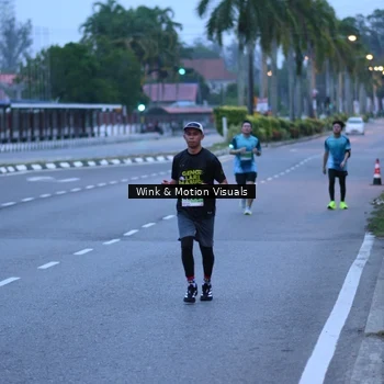 Runner Photo 8812137