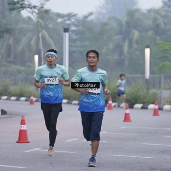 Runner Photo 8812173