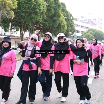 Runner Photo 8812200