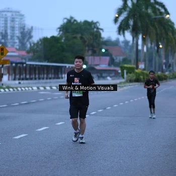 Runner Photo 8812206