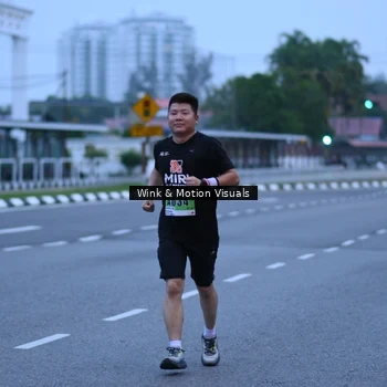 Runner Photo 8812255