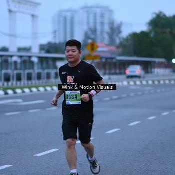 Runner Photo 8812269