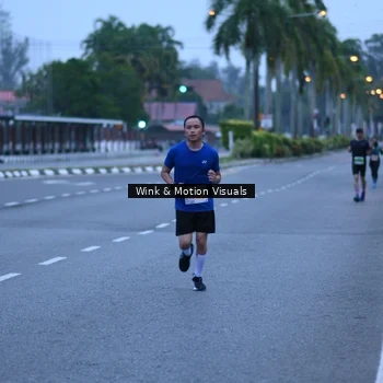 Runner Photo 8812292