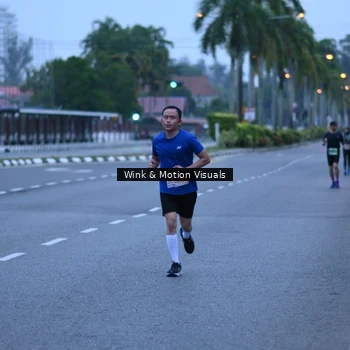 Runner Photo 8812304