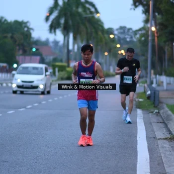 Runner Photo 8812332