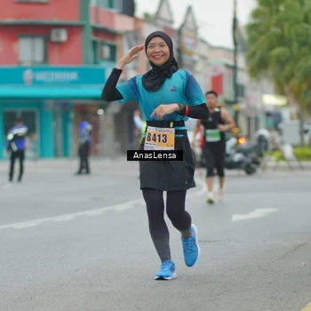 Runner Photo 8812334