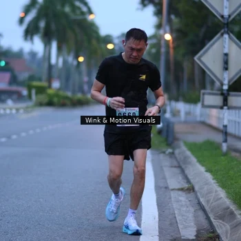 Runner Photo 8812341