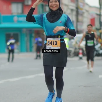 Runner Photo 8812351