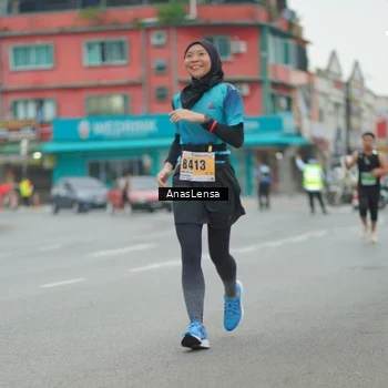Runner Photo 8812353