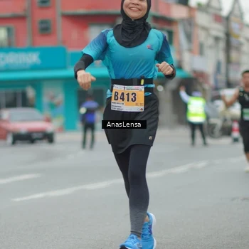 Runner Photo 8812360