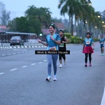 Runner Photo 8812373
