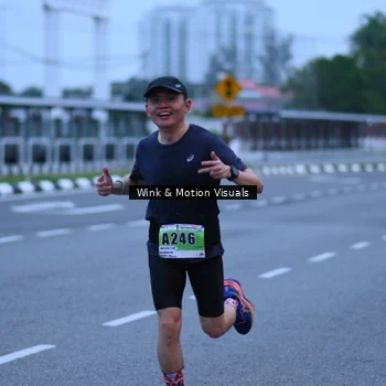 Runner Photo 8812377