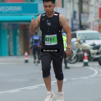 Runner Photo 8812391
