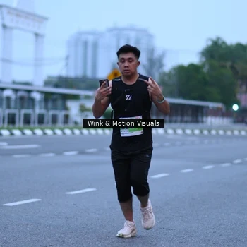Runner Photo 8812398