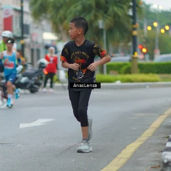 Runner Photo 8812405