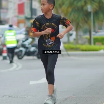 Runner Photo 8812412