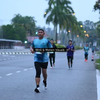 Runner Photo 8812420