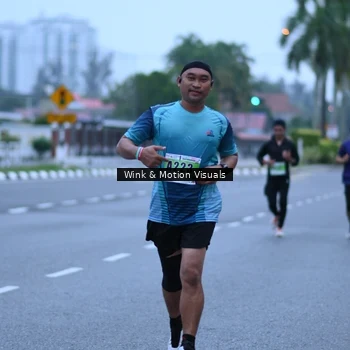 Runner Photo 8812424