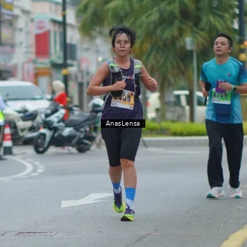 Runner Photo 8812431