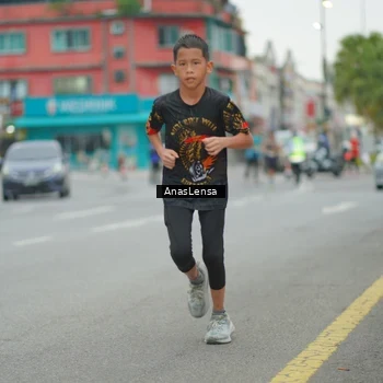 Runner Photo 8812433