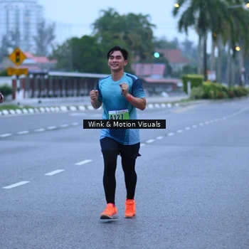 Runner Photo 8812435