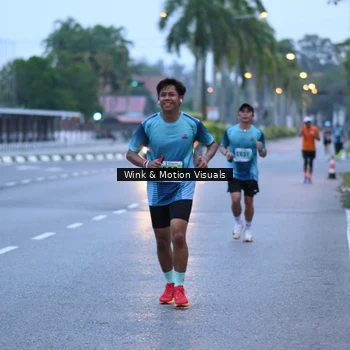Runner Photo 8812445