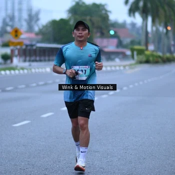 Runner Photo 8812457