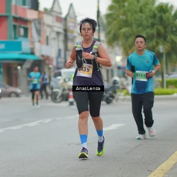 Runner Photo 8812458