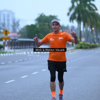Runner Photo 8812464